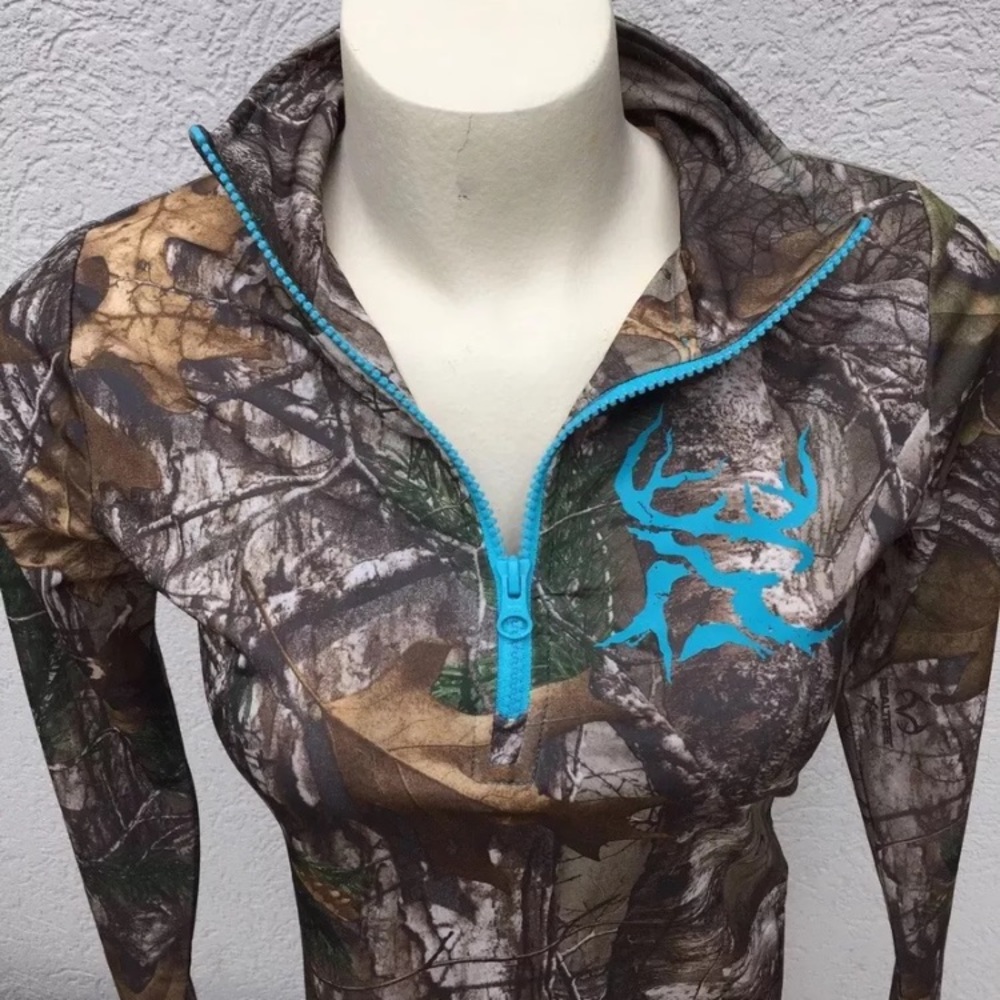 Bushmaster camouflage 1/4 zip top size small - Picture 2 of 8